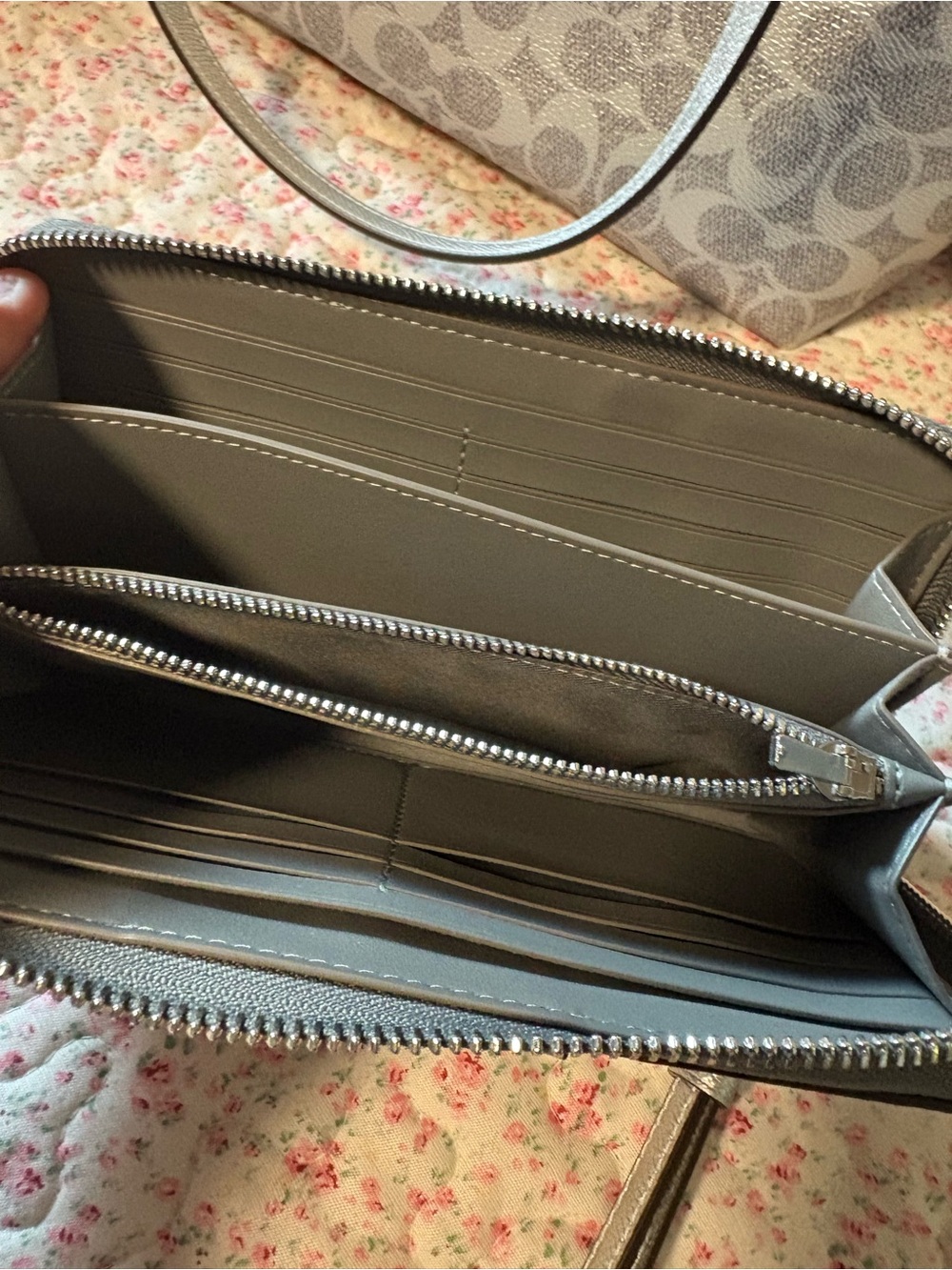 Coach Signature Canvas Tote and Wallet Set in Silver/Gray - Picture 10 of 16